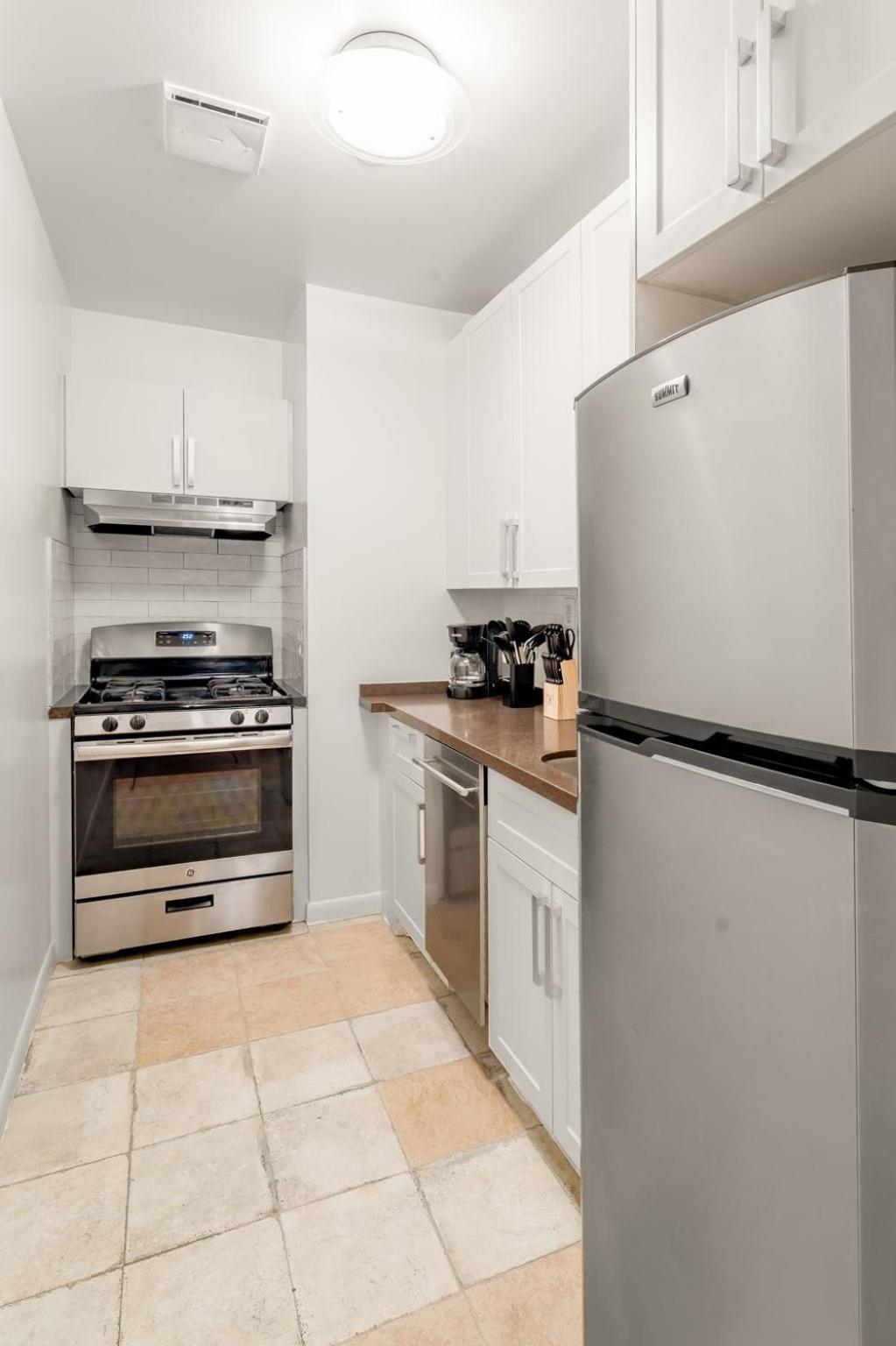 Pangsapuri Spectacular 3bd 1bth In Fidi & Wall Street Area!