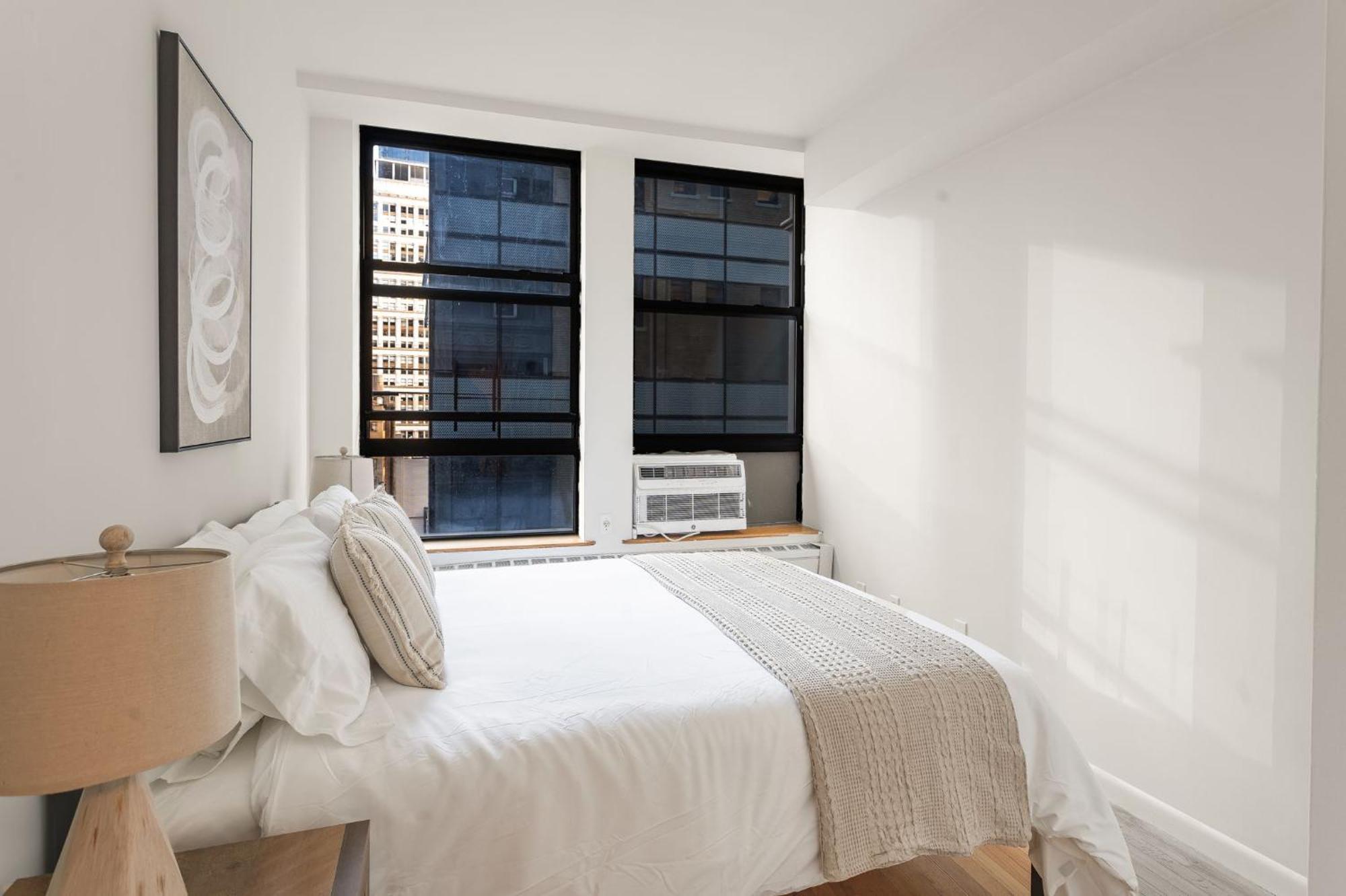 Spectacular 3bd 1bth In Fidi & Wall Street Area! Apartment